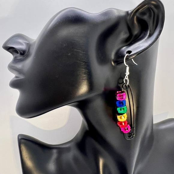 Rainbow Earrings - Safety Pin Earrings - Pride Earrings - Teen Earrings - LGBTQ - Picture 8 of 9